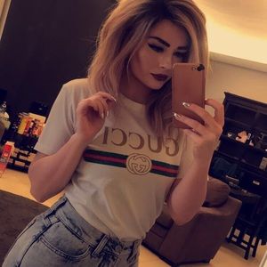 Meet your Posher, Larani